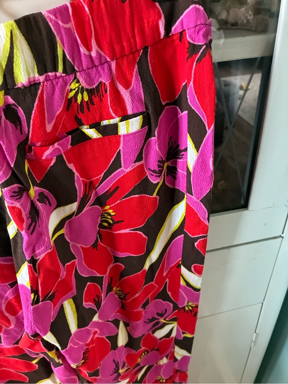Kate Spade sz 6 Pink & Red Floral Pull-On Pants euc - Picture 8 of 9